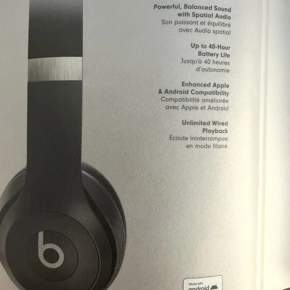 Beats Solo4 Wireless Headphones - Black - Picture 5 of 5